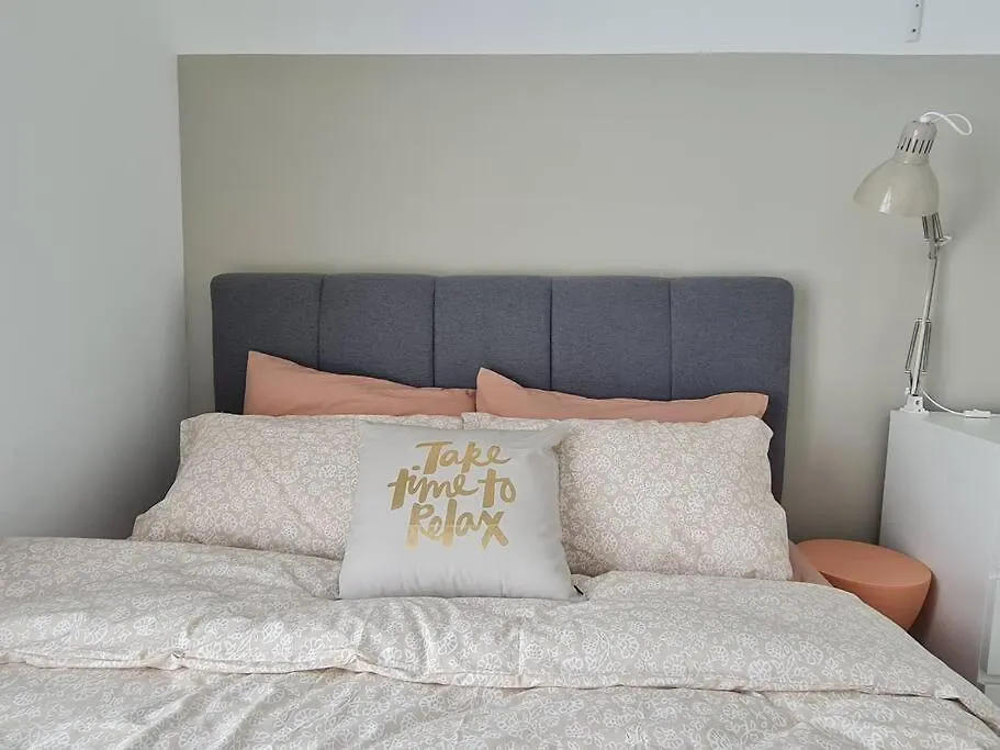 Kl Creamy Tiny 2R1B Home 爆款奶油风小宅 Kuala Lumpur Apartman